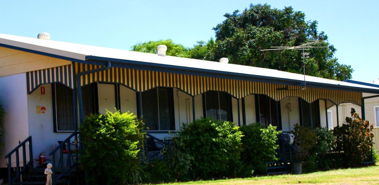 Matildas End Holiday Units Karumba Εξωτερικό φωτογραφία