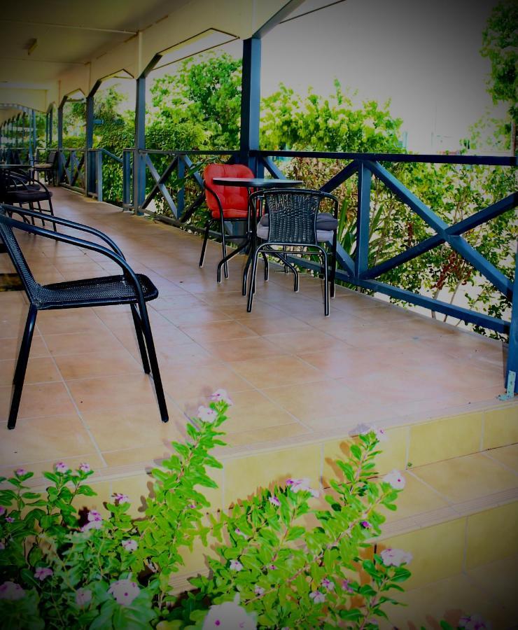 Matildas End Holiday Units Karumba Εξωτερικό φωτογραφία